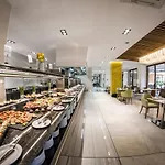 Premier Fort Beach Hotel Resort 4*