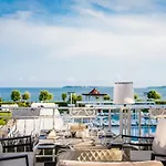 Resort Premier Fort Beach Hotel