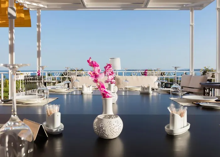 Premier אתר נופש סבטי ולאס