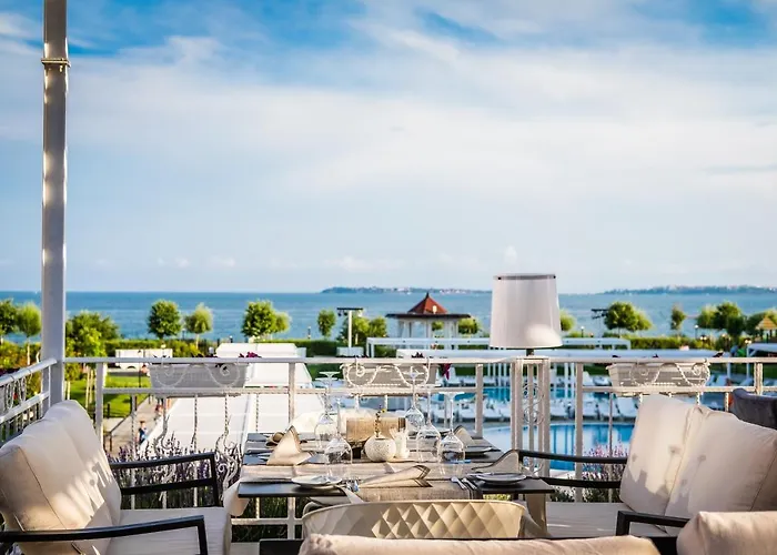 Üdülőközpont Premier